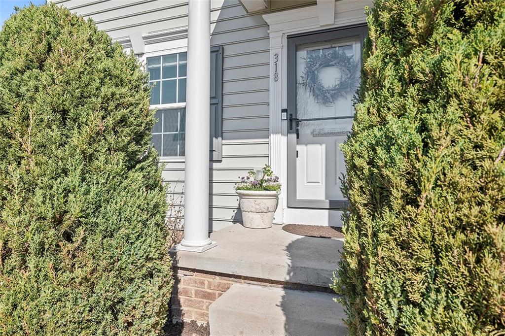318 Greene Drive Clairton, PA 15025 - Photo 2 of 45