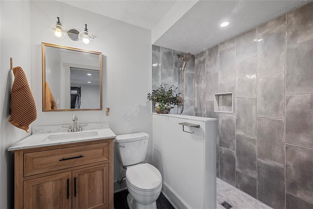 318 Greene Drive Clairton, PA 15025 - Photo 39 of 45