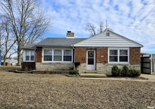 $132,500 | 1208 South 9th Street, Pekin, IL 61554