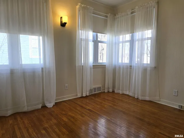 $132,500 | 1208 South 9th Street, Pekin, IL 61554