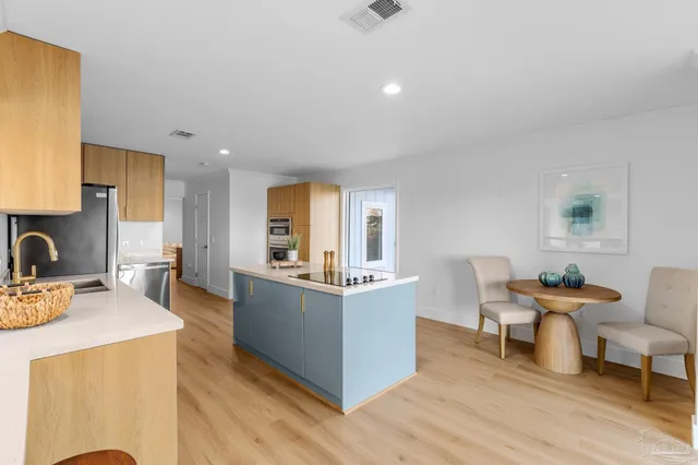 $849,000 | 8844 Scenic Highway, Pensacola, FL 32514