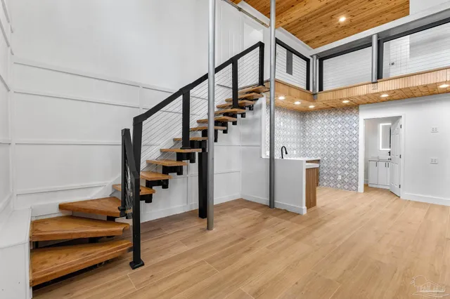 $849,000 | 8844 Scenic Highway, Pensacola, FL 32514