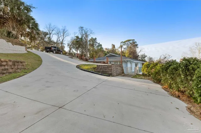 $849,000 | 8844 Scenic Highway, Pensacola, FL 32514