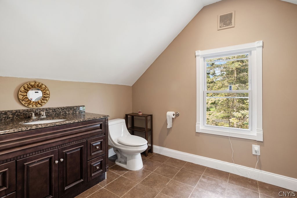 4929 Fayetteville Manlius Road Manlius, NY 13104 - Photo 11 of 28