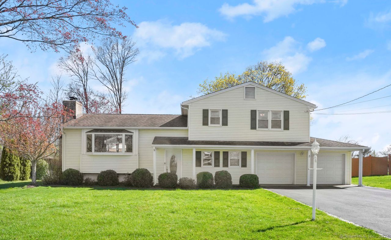 5 Dairy Farm Road Norwalk, CT 06851 - Photo 1 of 1
