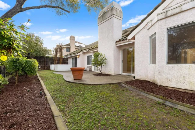 $699,000 | 5033 St Francis Way, Rocklin, CA 95677