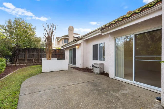 $699,000 | 5033 St Francis Way, Rocklin, CA 95677