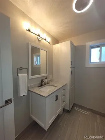 $2,100 | 511 Hilltop Drive, Unit 201, Colorado Springs, CO 80905