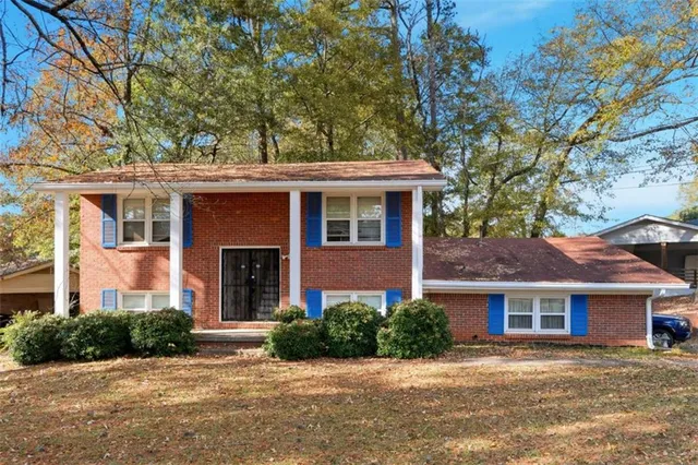 $229,900 | 2915 Cohassett Lane, Decatur, GA 30034