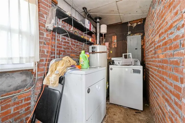 $229,900 | 2915 Cohassett Lane, Decatur, GA 30034