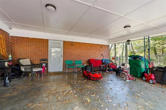 $229,900 | 2915 Cohassett Lane, Decatur, GA 30034