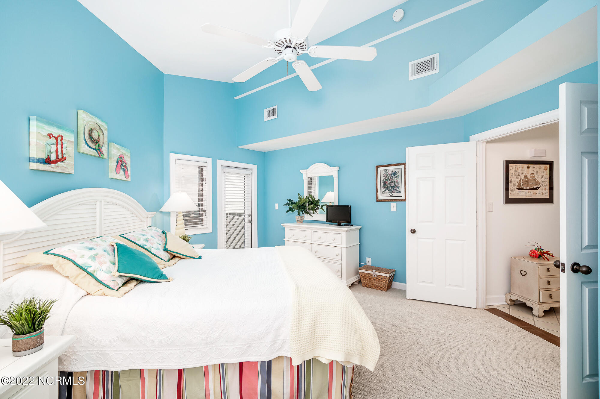 301 Salter Path Road, Unit 14 GENESIS Pine Knoll Shores, NC 28512 - Photo 32 of 62 Guest bedroom 1