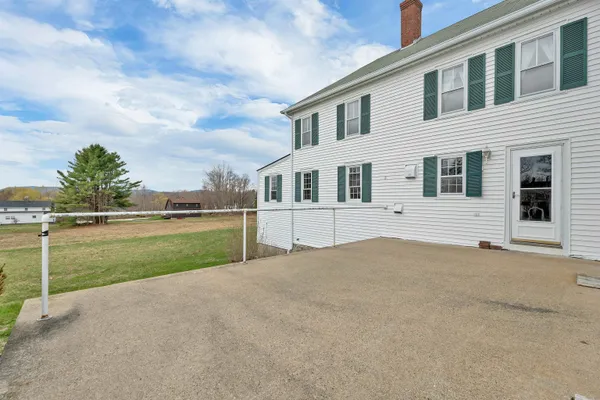 $2,295,000 | 244 North Main Street, Wolfeboro, NH 03894