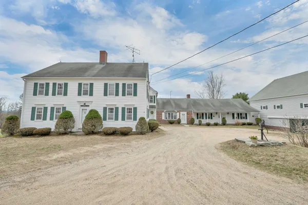 $2,295,000 | 244 North Main Street, Wolfeboro, NH 03894