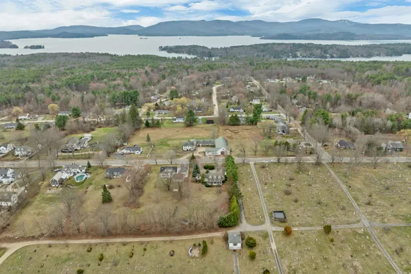 $2,295,000 | 244 North Main Street, Wolfeboro, NH 03894
