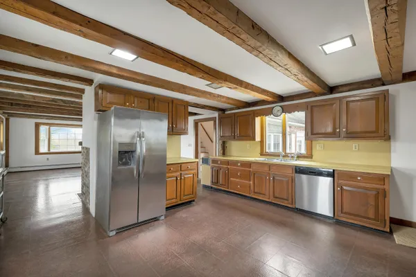 $2,295,000 | 244 North Main Street, Wolfeboro, NH 03894