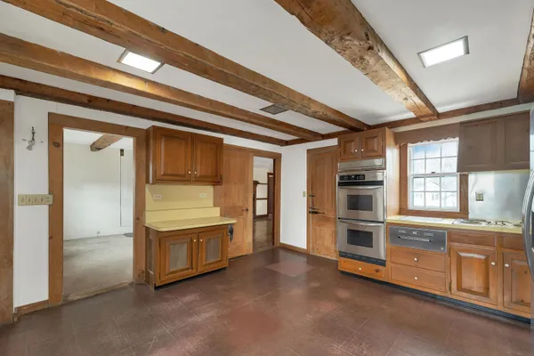 $2,295,000 | 244 North Main Street, Wolfeboro, NH 03894
