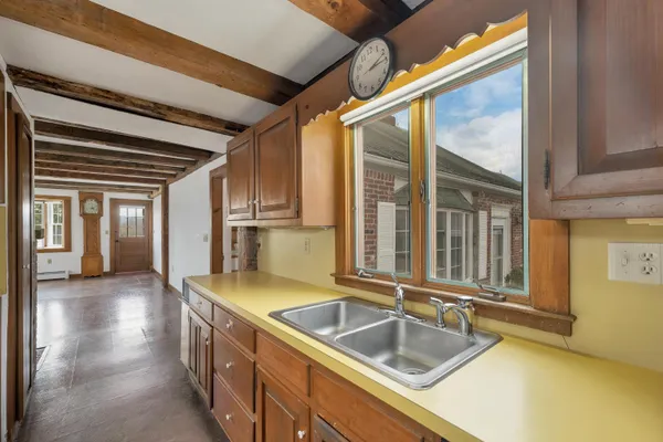 $2,295,000 | 244 North Main Street, Wolfeboro, NH 03894