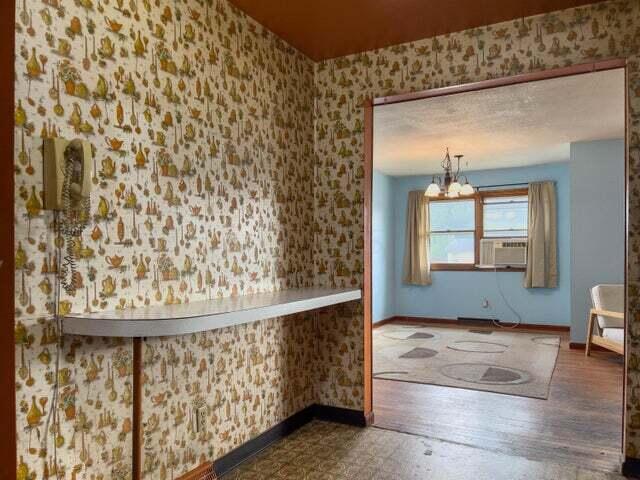 180 Rohrer Street Urbana, OH 43078 - Photo 17 of 36 Kitchen