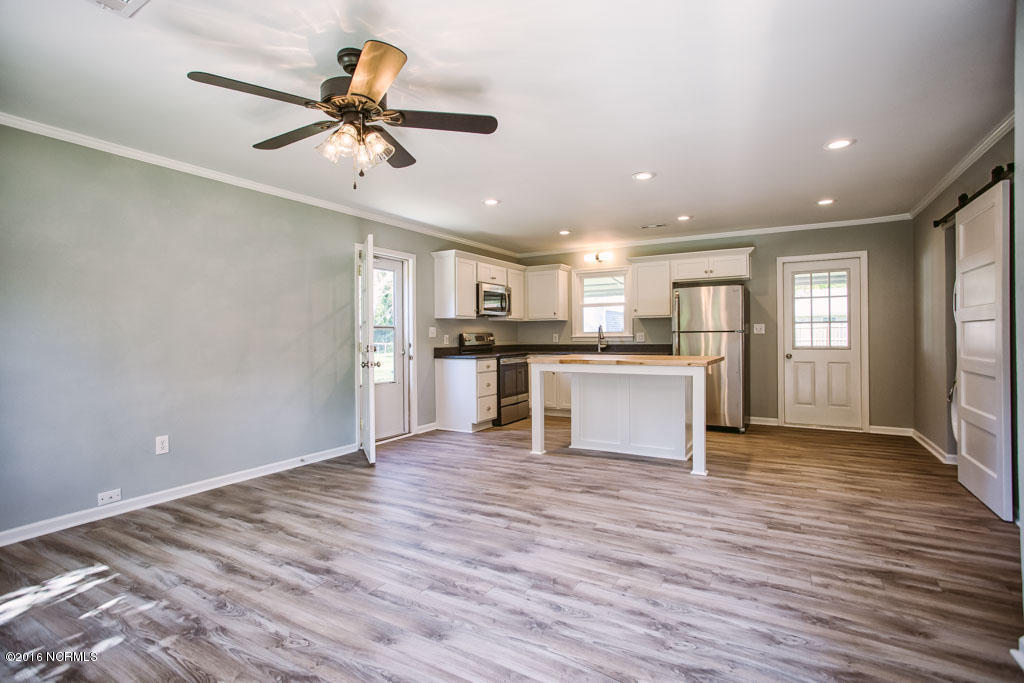 5029 Ferndale Road Wilmington, NC 28411 - Photo 5 of 28 KM-33