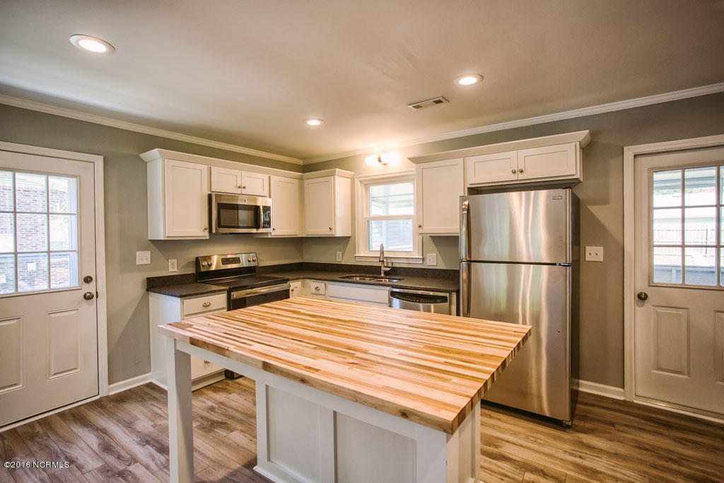 5029 Ferndale Road Wilmington, NC 28411 - Photo 7 of 28 KM-28