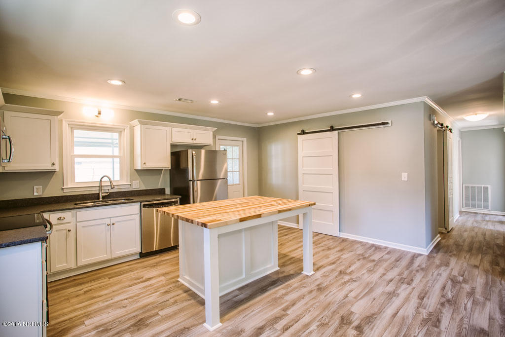 5029 Ferndale Road Wilmington, NC 28411 - Photo 8 of 28 KM-27