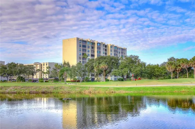 $175,000 | 2616 Cove Cay Drive, Unit 506, Clearwater, FL 33760