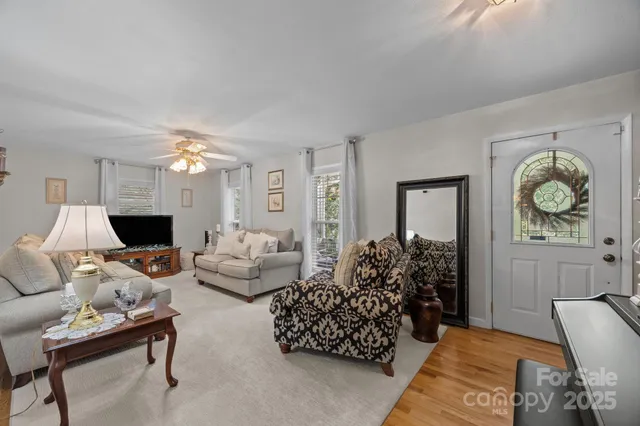 $670,000 | 124 Lytle Cove Road, Swannanoa, NC 28778