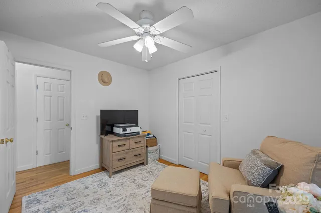 $670,000 | 124 Lytle Cove Road, Swannanoa, NC 28778