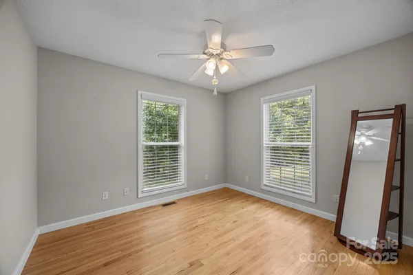 $670,000 | 124 Lytle Cove Road, Swannanoa, NC 28778