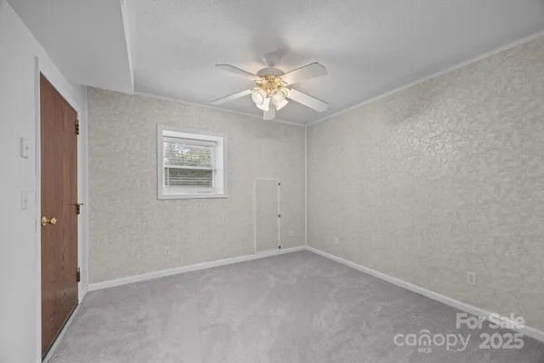 $670,000 | 124 Lytle Cove Road, Swannanoa, NC 28778