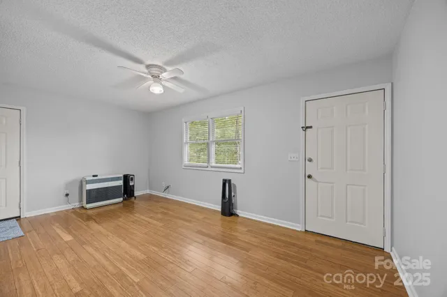 $670,000 | 124 Lytle Cove Road, Swannanoa, NC 28778