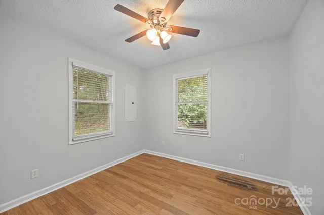 $670,000 | 124 Lytle Cove Road, Swannanoa, NC 28778