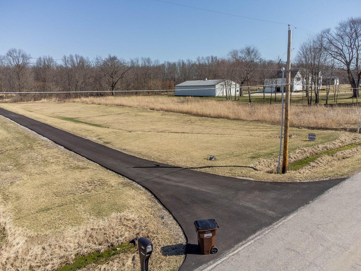 12481 Robins Road Westerville, OH 43082 - Photo 42 of 42 12481 Robins Rd -40