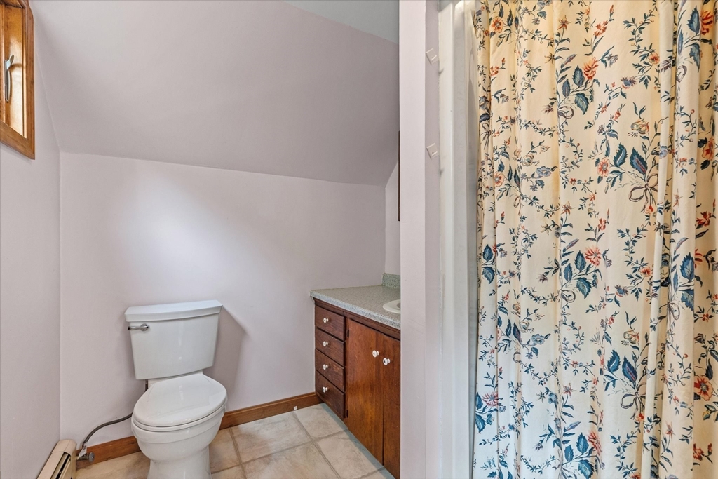 481 Hubbardston Road Templeton, MA 01468 - Photo 34 of 42