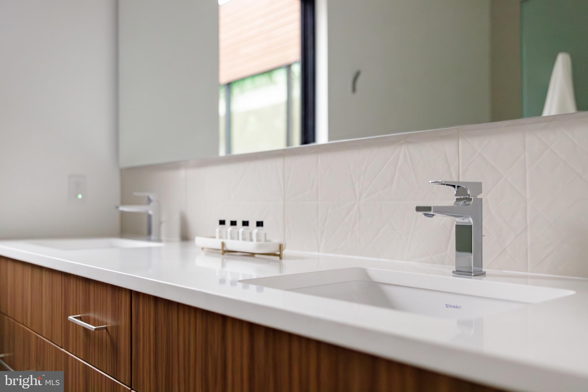 2676 Chain Bridge Road Northwest Washington, DC 20016 - Photo 32 of 50