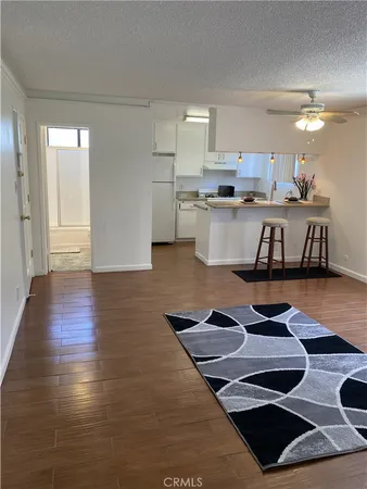 $1,890 | 1943 Vista Del Mar Avenue, Unit 1, Los Angeles, CA 90068