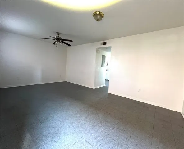 $1,550 | 2848 Fayette Street, Unit A, Kenner, LA 70062