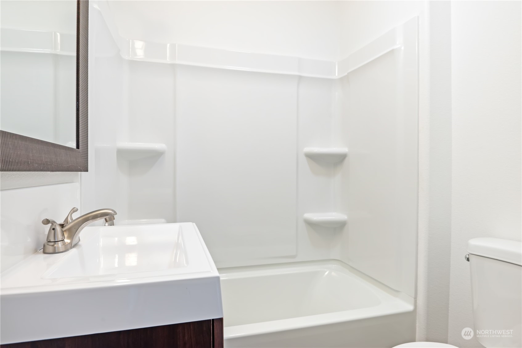 3032 Dover Street Longview, WA 98632 - Photo 14 of 26 Gallery Image 14