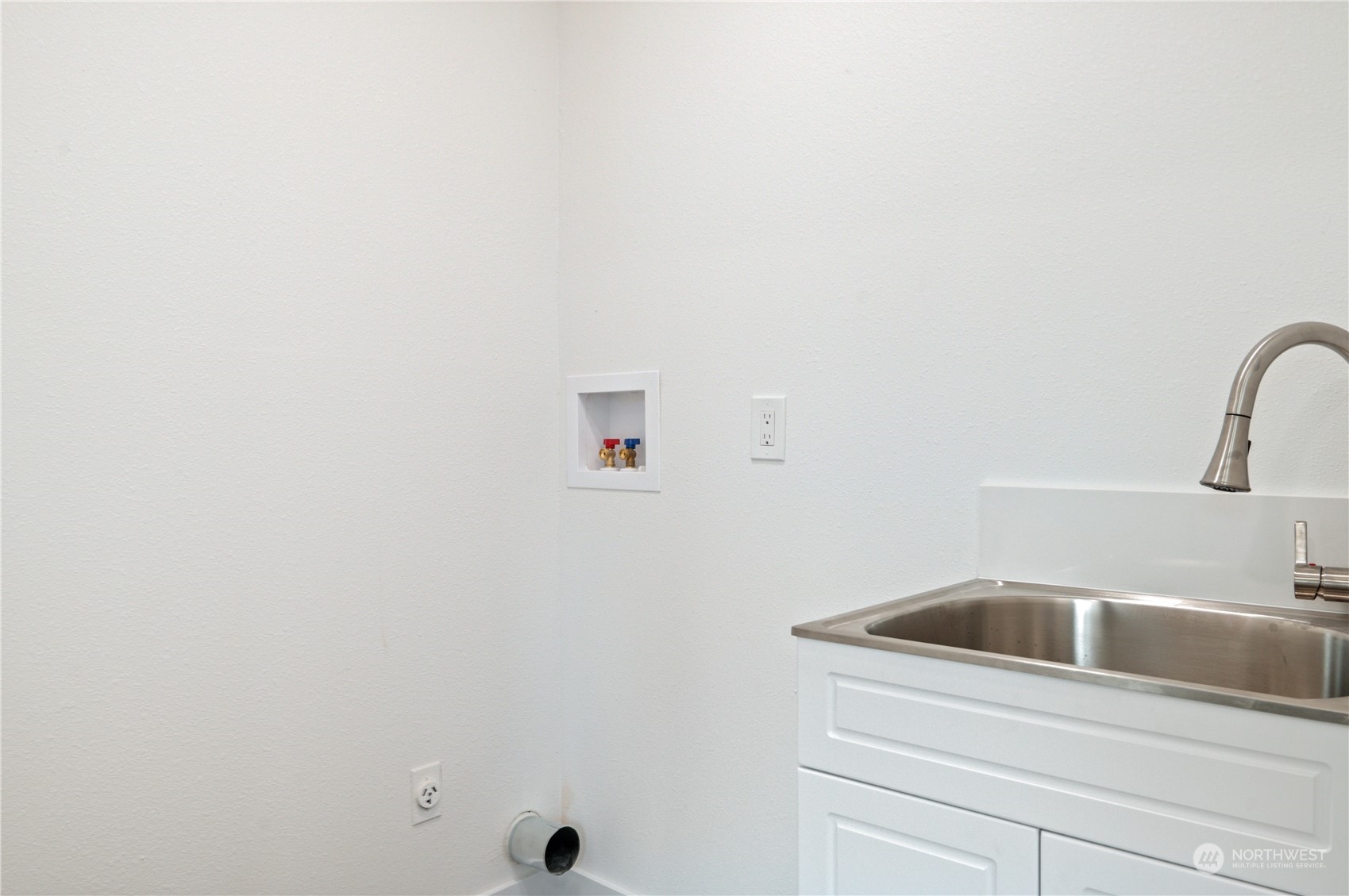 3032 Dover Street Longview, WA 98632 - Photo 18 of 26 Gallery Image 18