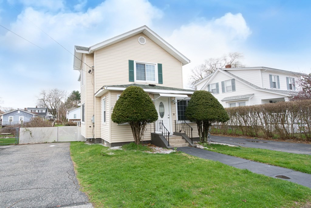 26 Gordon Road Shrewsbury, MA 01545 - Photo 2 of 29 Gallery Image 2