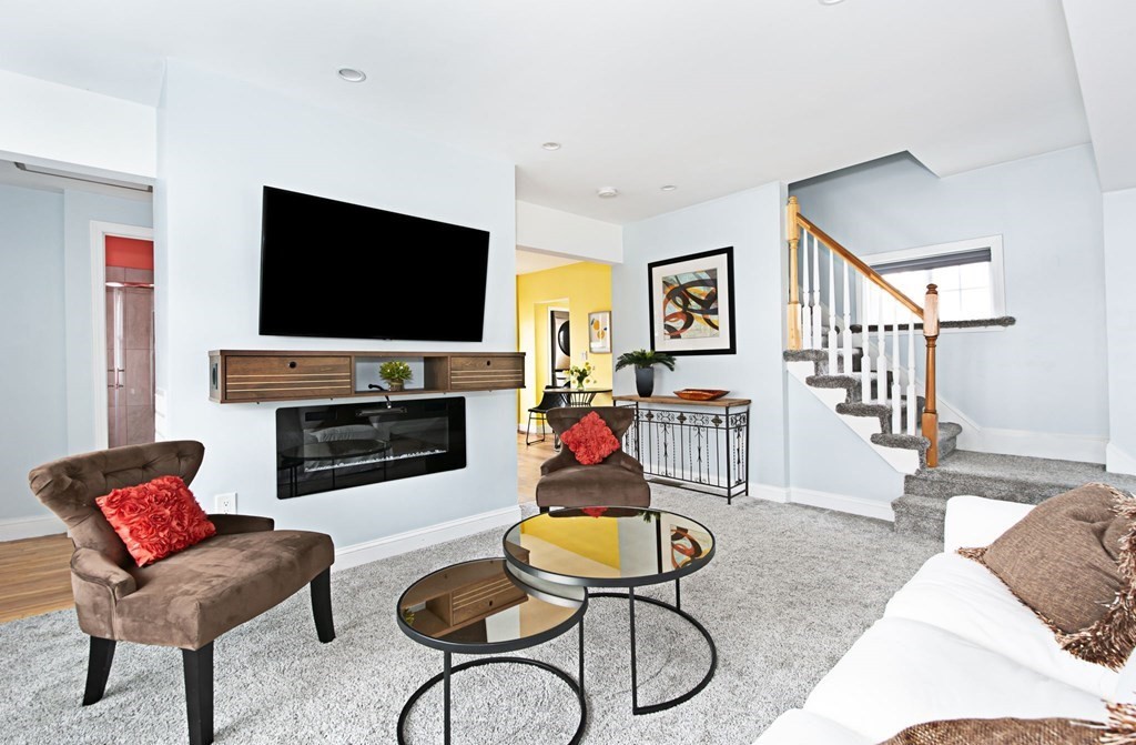 26 Gordon Road Shrewsbury, MA 01545 - Photo 9 of 29 Gallery Image 9