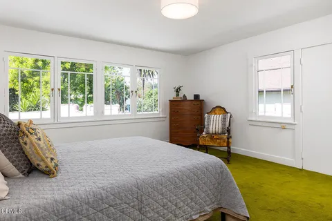 $1,595,000 | 1045 New York Drive, Altadena, CA 91001