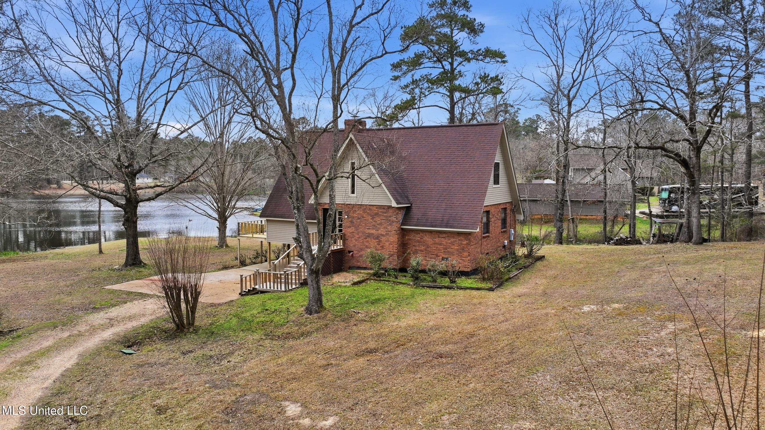 109 Springdale Drive Terry, MS 39170 - Photo 40 of 66 IMG_6692