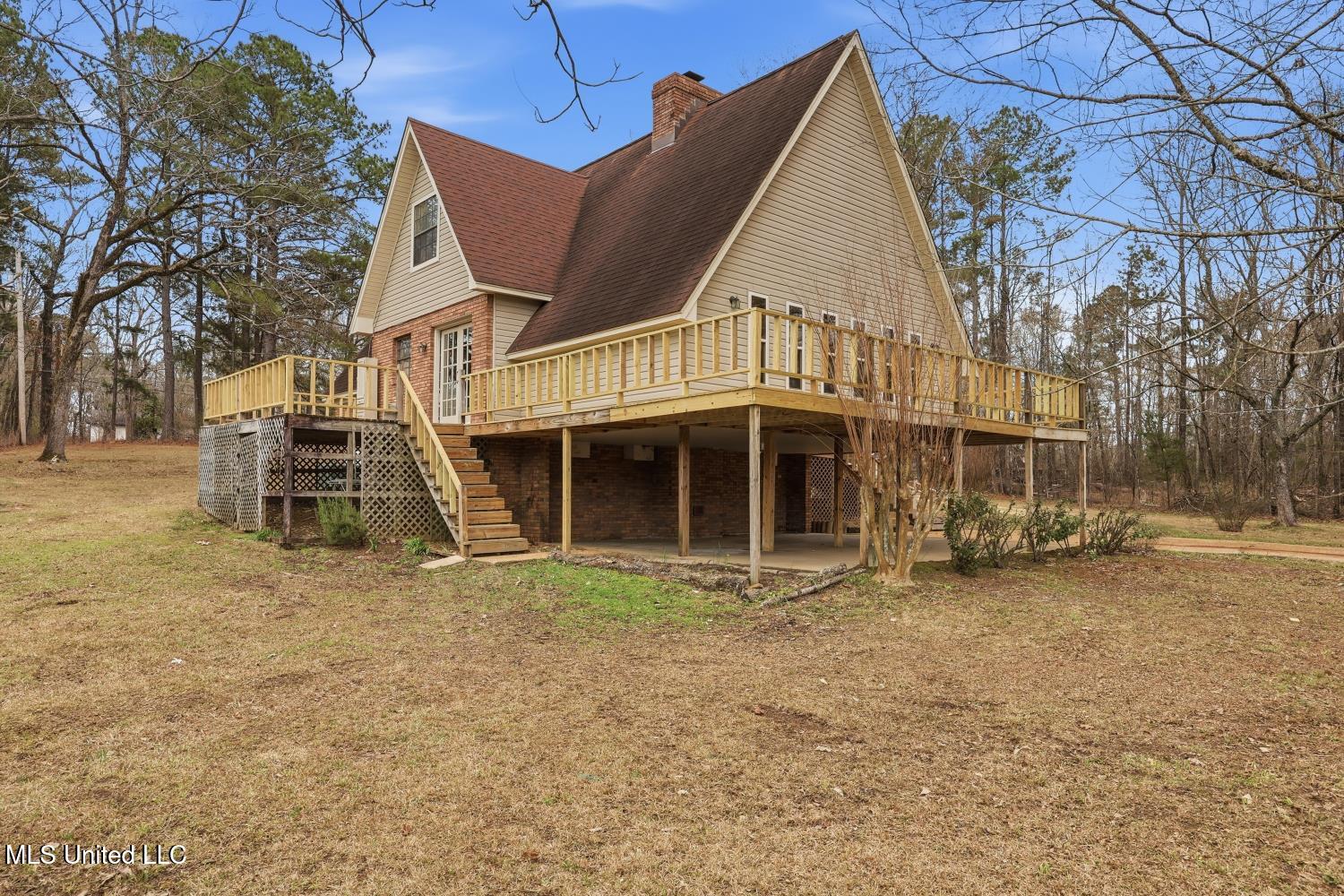 109 Springdale Drive Terry, MS 39170 - Photo 6 of 66 IMG_6637