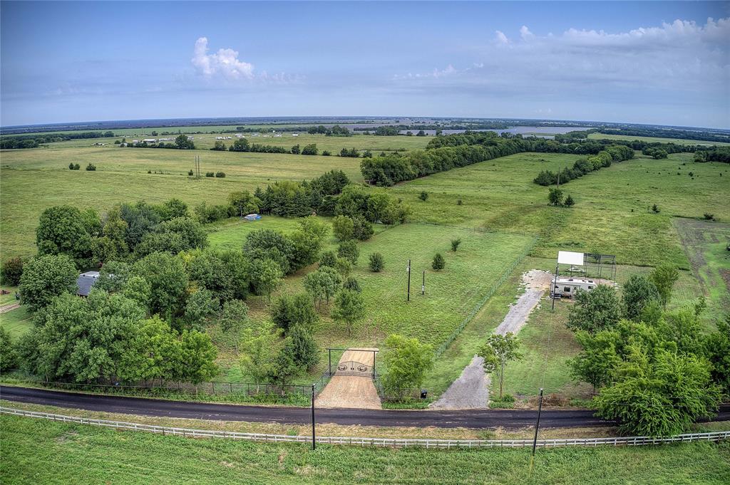 868 County Road 23940 Brookston, TX 75421 - Photo 12 of 29 a view of a lush green field