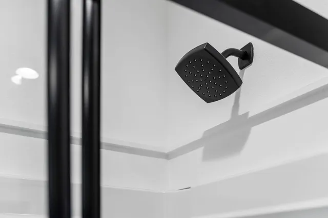 $2,050 | 518 Clinton Street, Unit B, Conroe, TX 77301