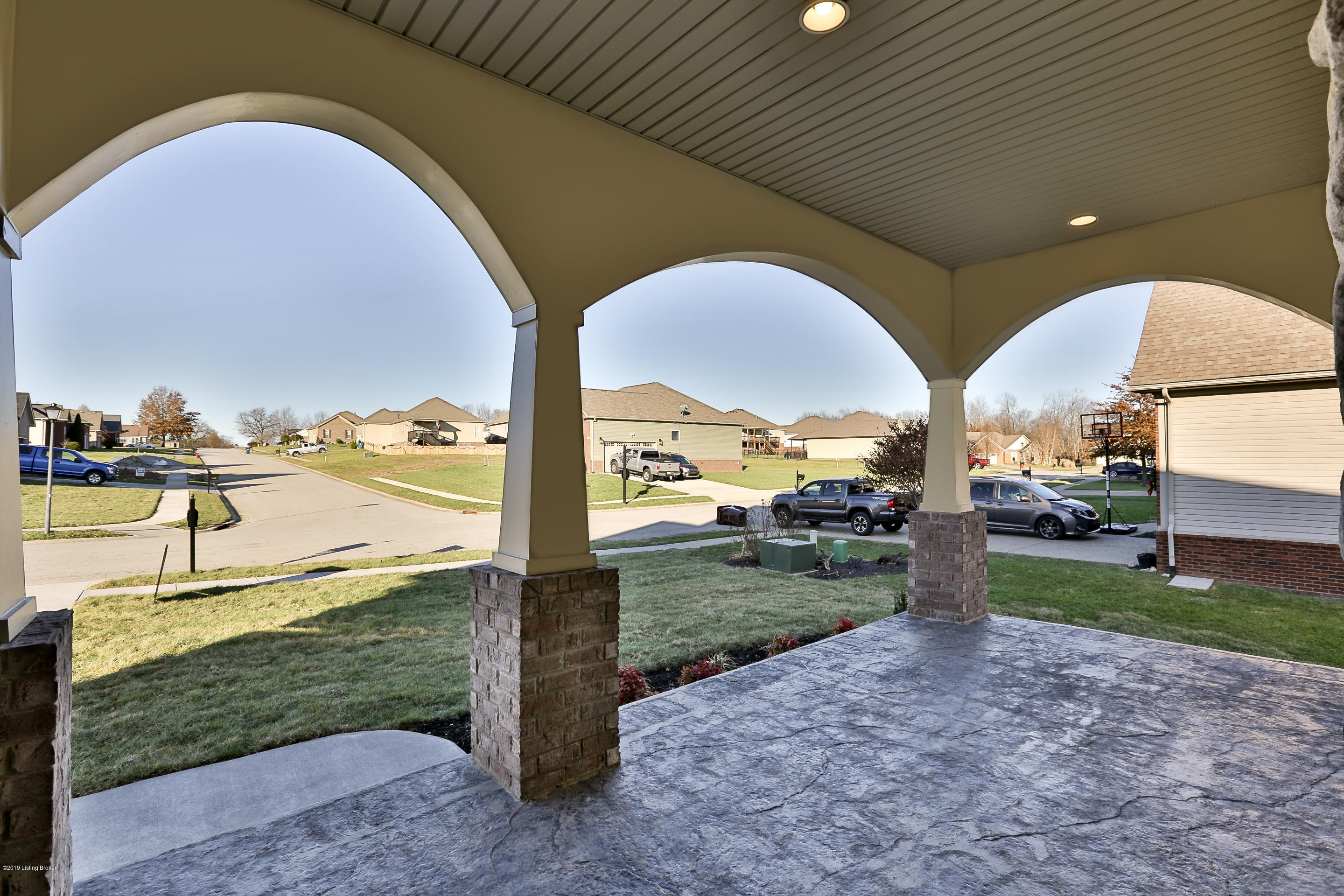 1497 Partridge Run Road Shelbyville, KY 40065 - Photo 36 of 37 CT6C9561