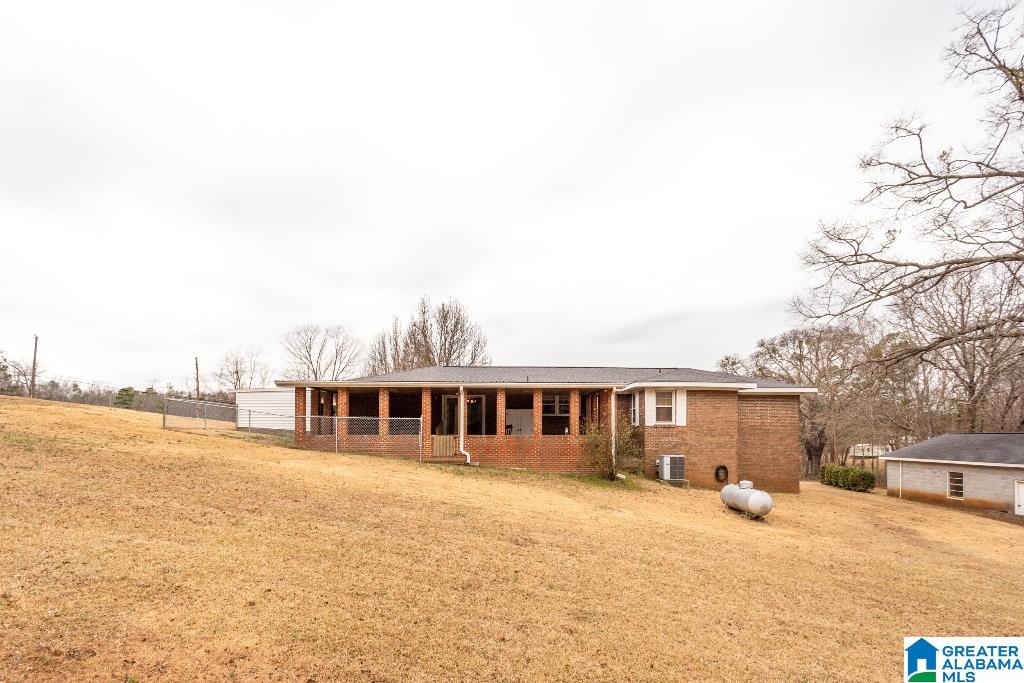 1181 Mountain View Road Talladega, AL 35160 - Photo 30 of 38