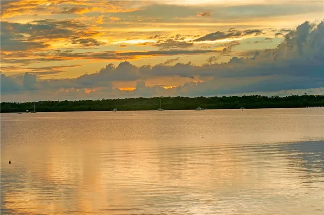 $2,999,000 | 8488 35th Avenue North, St. Petersburg, FL 33710